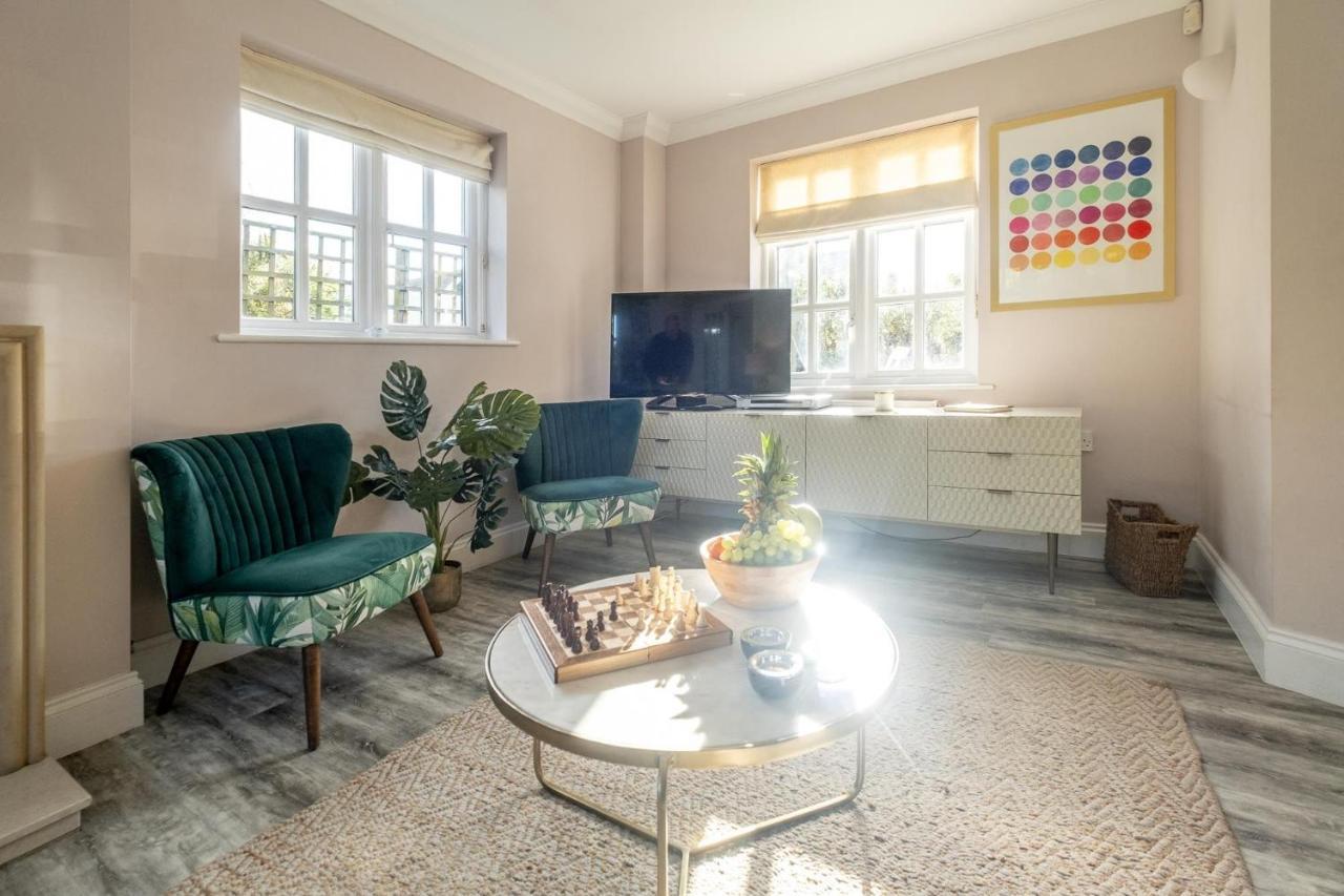 1 Sanctuary Court - Aldeburgh Coastal Cottages Thorpeness Exteriér fotografie
